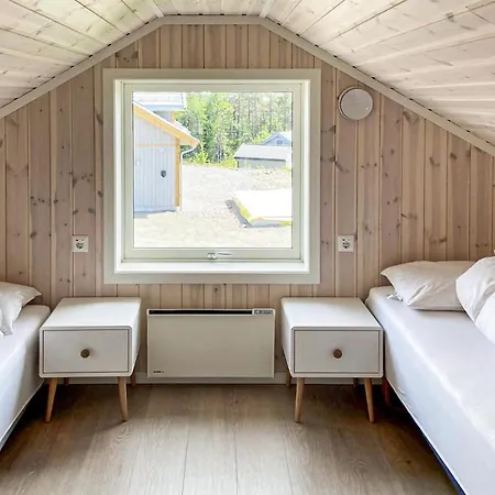 Holiday home 4 Bedroom Amazing In