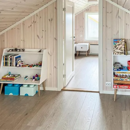 Belle Maison De 4 à *